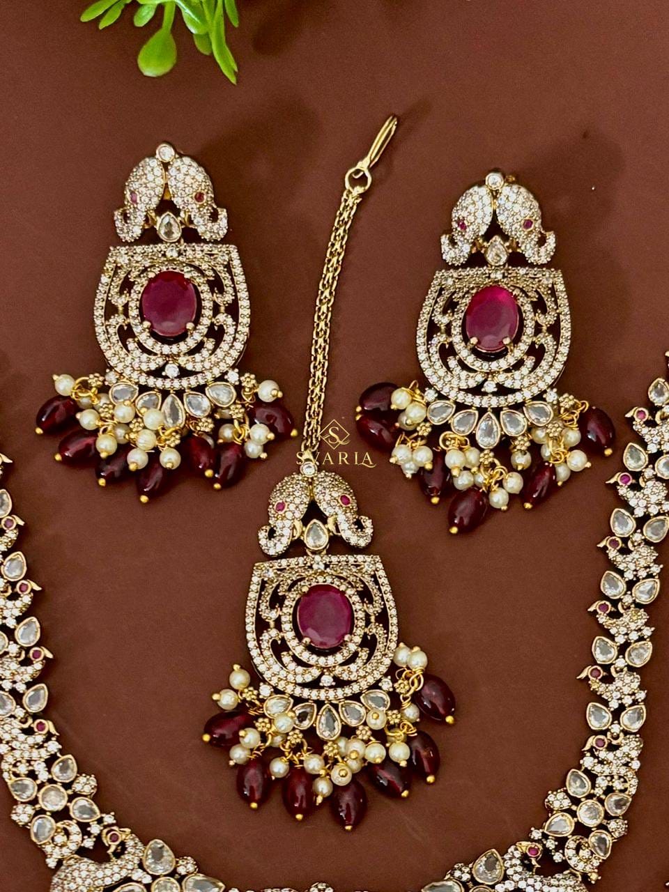 Victorian polishing AD stones Bridal Set