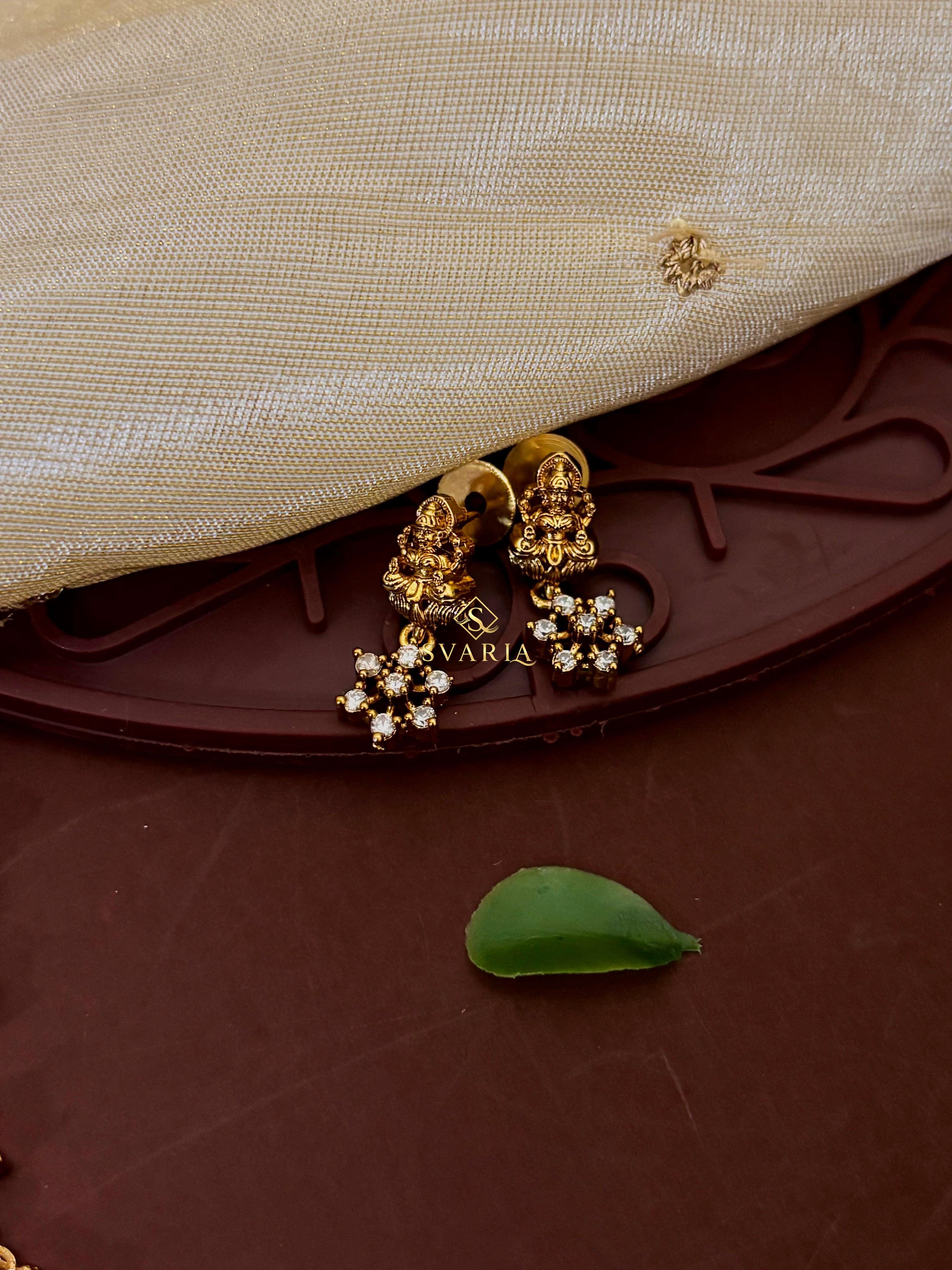 Lakshmi Temple Diamond Floral Necklace with Jhumka Earrings