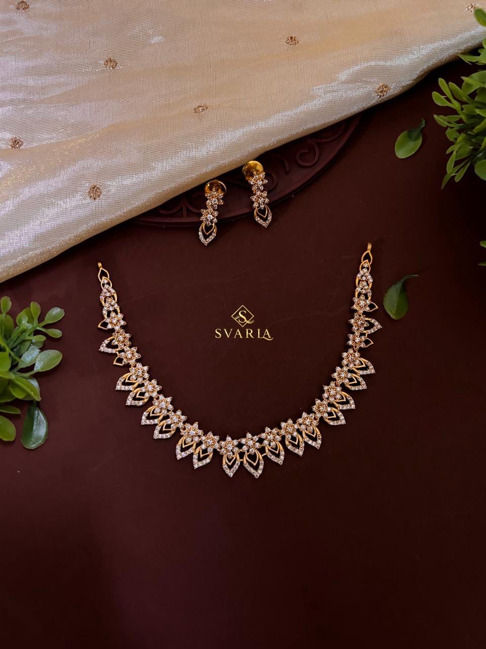 Diamond Floral Leaf Necklace Set with Drop Earrings